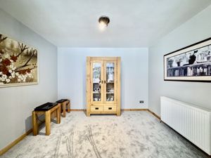 Photo 18- click for photo gallery